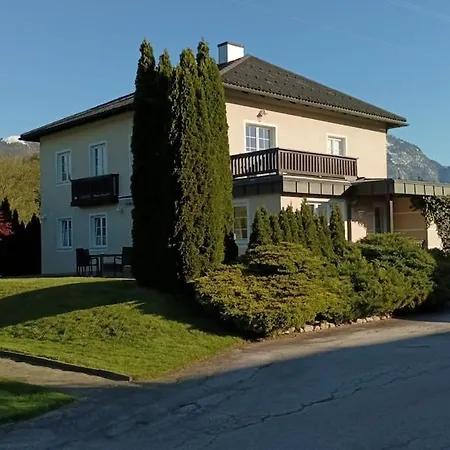 Stylish Chalet Woergl Apartment *